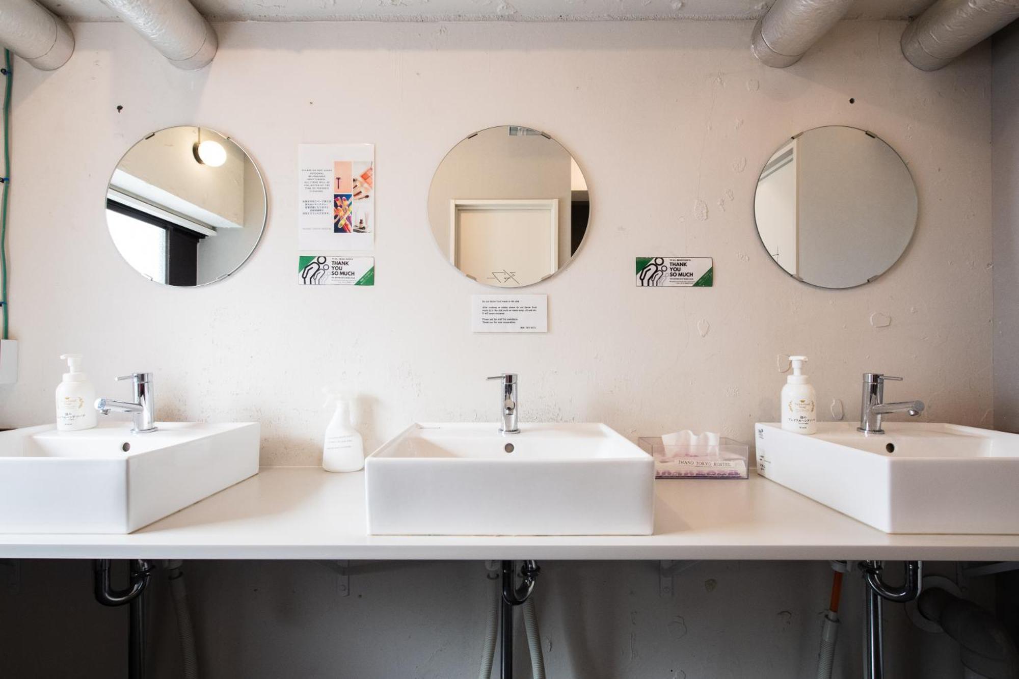 Habitación Familiar con baño compartido